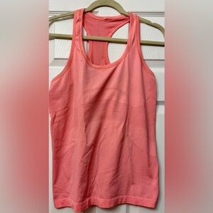 Lululemon Swiftly Tech tank, size 10